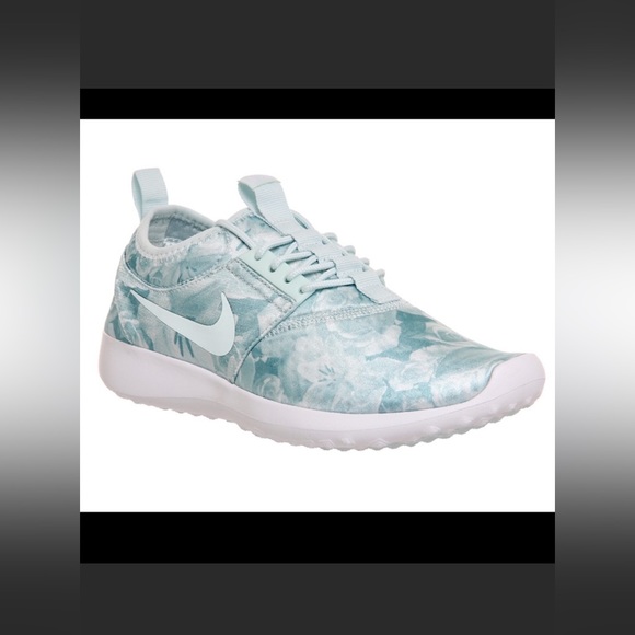 Nike Shoes - Nike Women’s Juvenate Floral Blue Tennis Sneakers Size 8